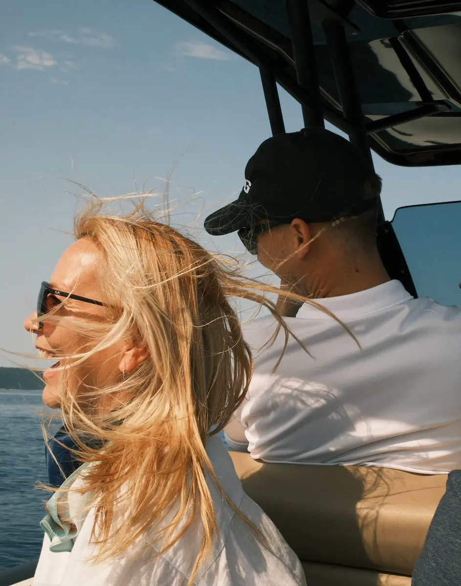woman_laughing_wind_in_hair