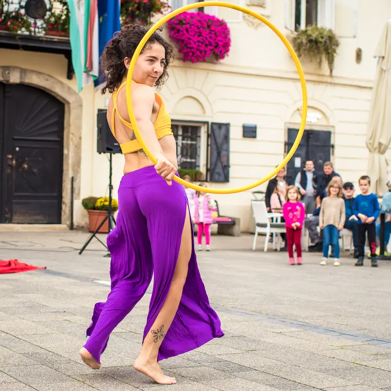 maria-lopez-hula-hoop-Samabor-festival