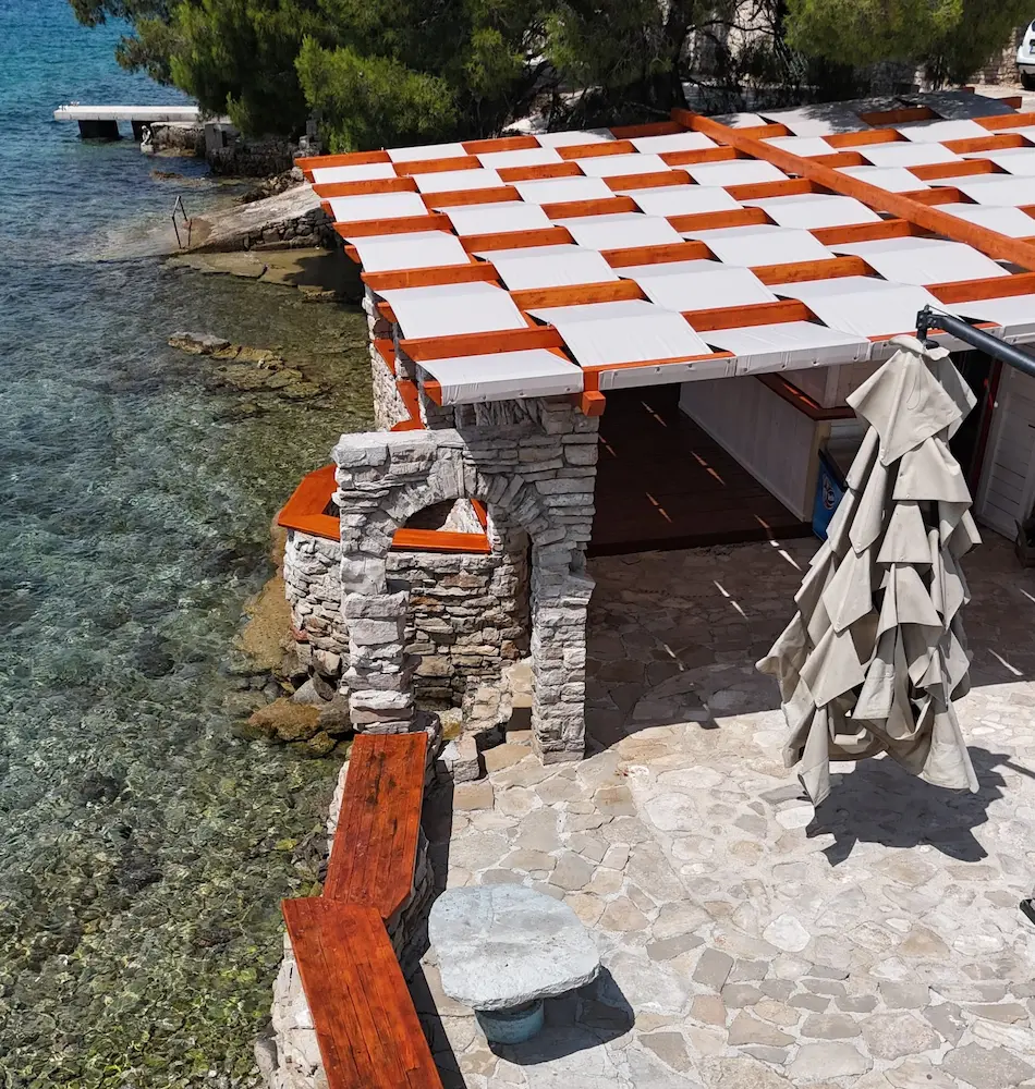 laganini beach bar solta